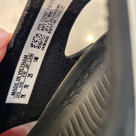 Adidas sandals - Picture 3 of 3